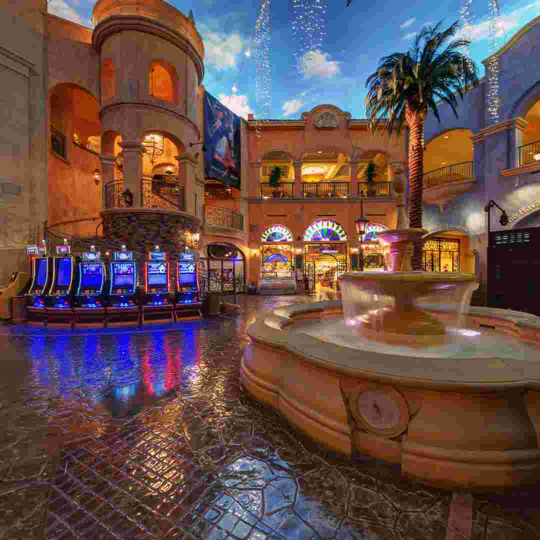 Tropicana Resort & Casino là một trong những thương hiệu được hình thành từ rất lâu đời